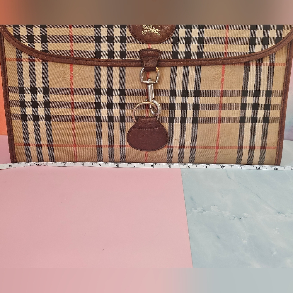 💼Burberrys Portfolio Document Case Nova Check Clutch Bag 🧳 - Picture 8 of 16